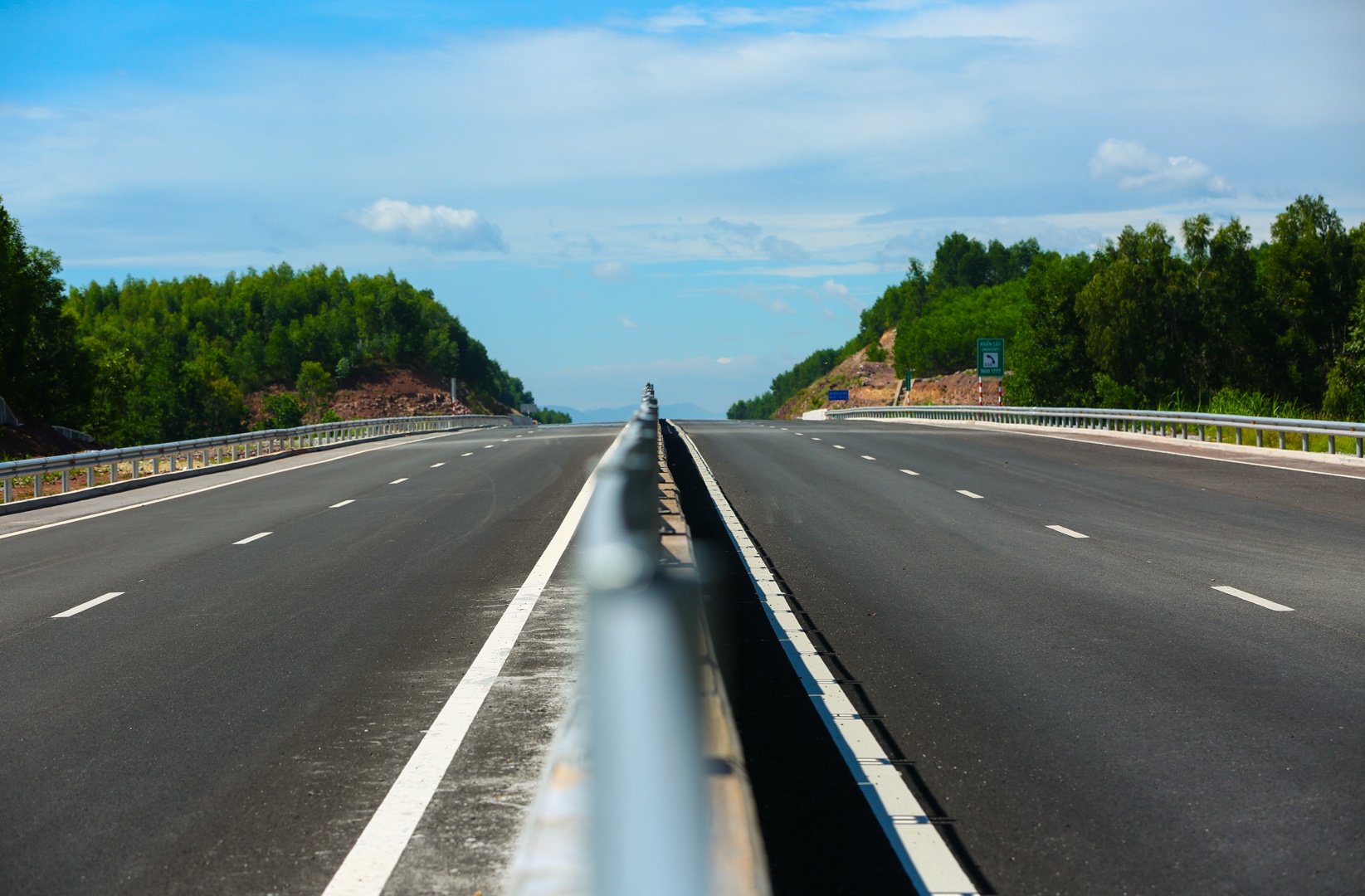 Cao tốc Đà Nẵng - Quảng Ngãi ảnh 1 Cao toc Da Nang - Quang Ngai anh 1