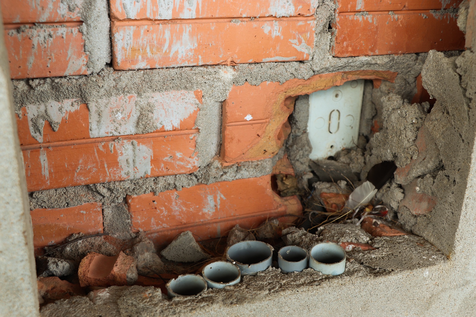 Nhà hỏa táng bỏ hoang ở Hội An ảnh 9 Nha hoa tang bo hoang o Hoi An anh 9