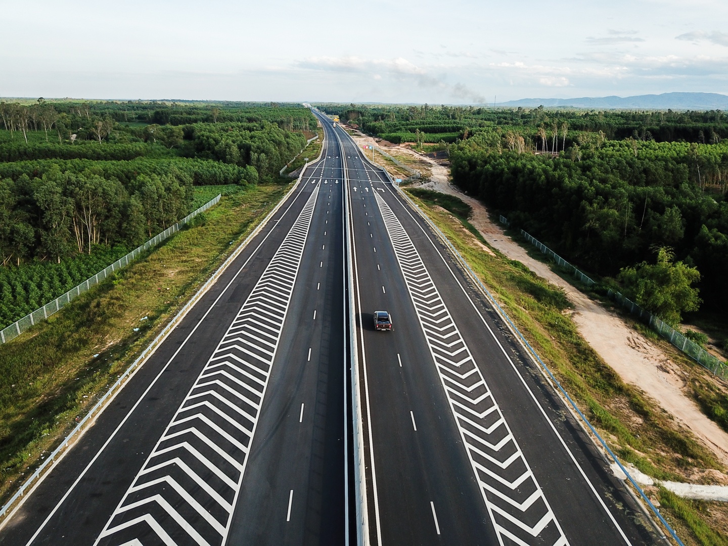 Chat luong cao toc Da Nang - Quang Ngai chi dat 6/10 la co van de hinh anh