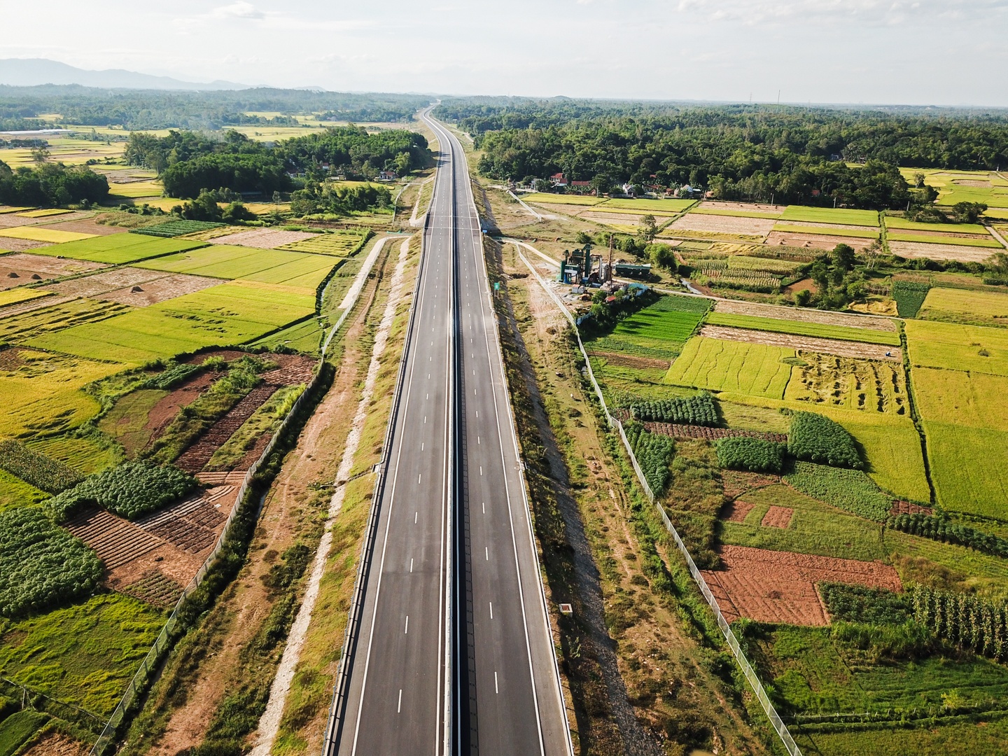 Nhieu sai pham tai du an cao toc Da Nang - Quang Ngai tung bi em nhem hinh anh