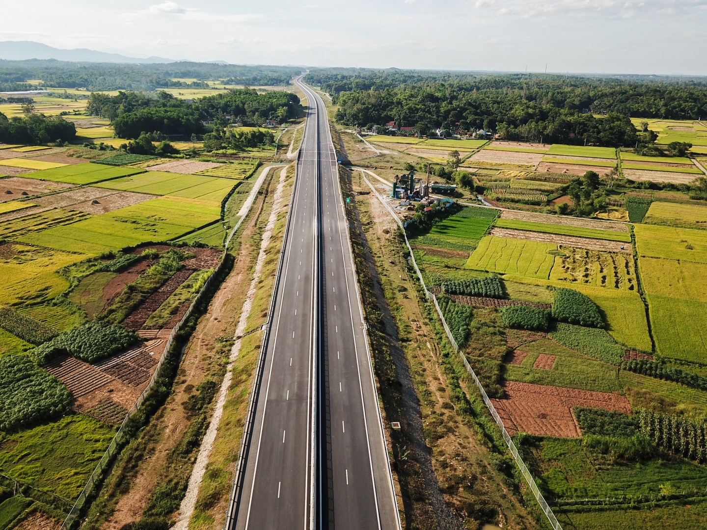 Bo GTVT lai phe binh chu dau tu cao toc 34.500 ty Da Nang - Quang Ngai hinh anh