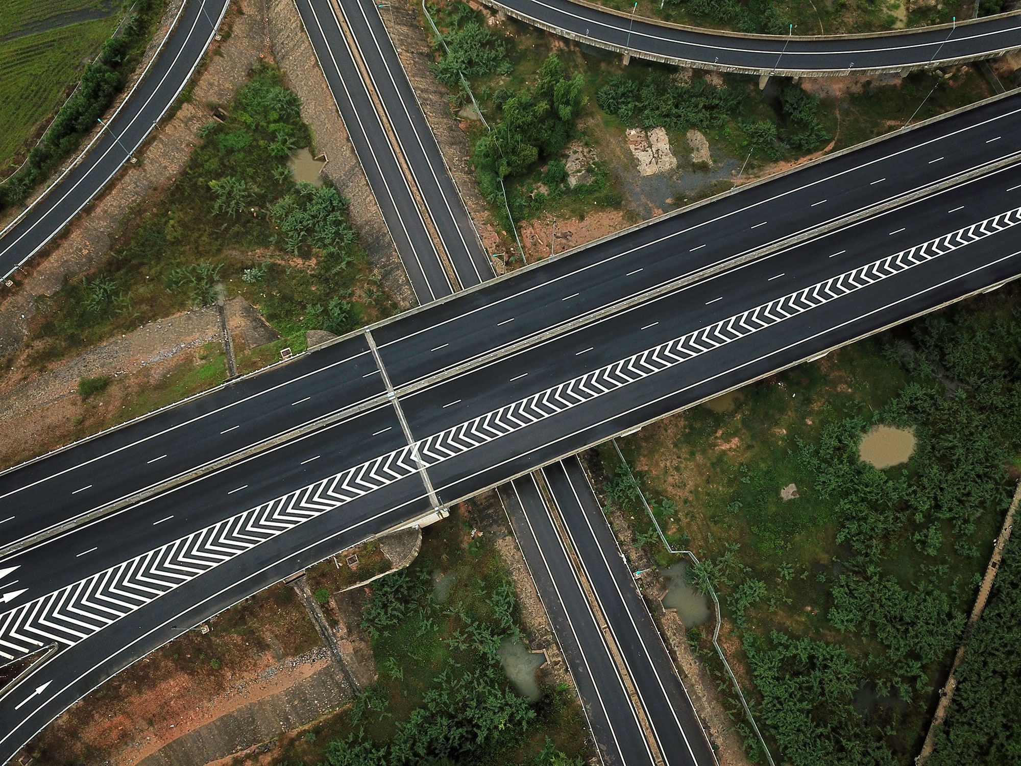 Phai lam ro trach nhiem nha thau thi cong cao toc 34.500 ty hu hong hinh anh