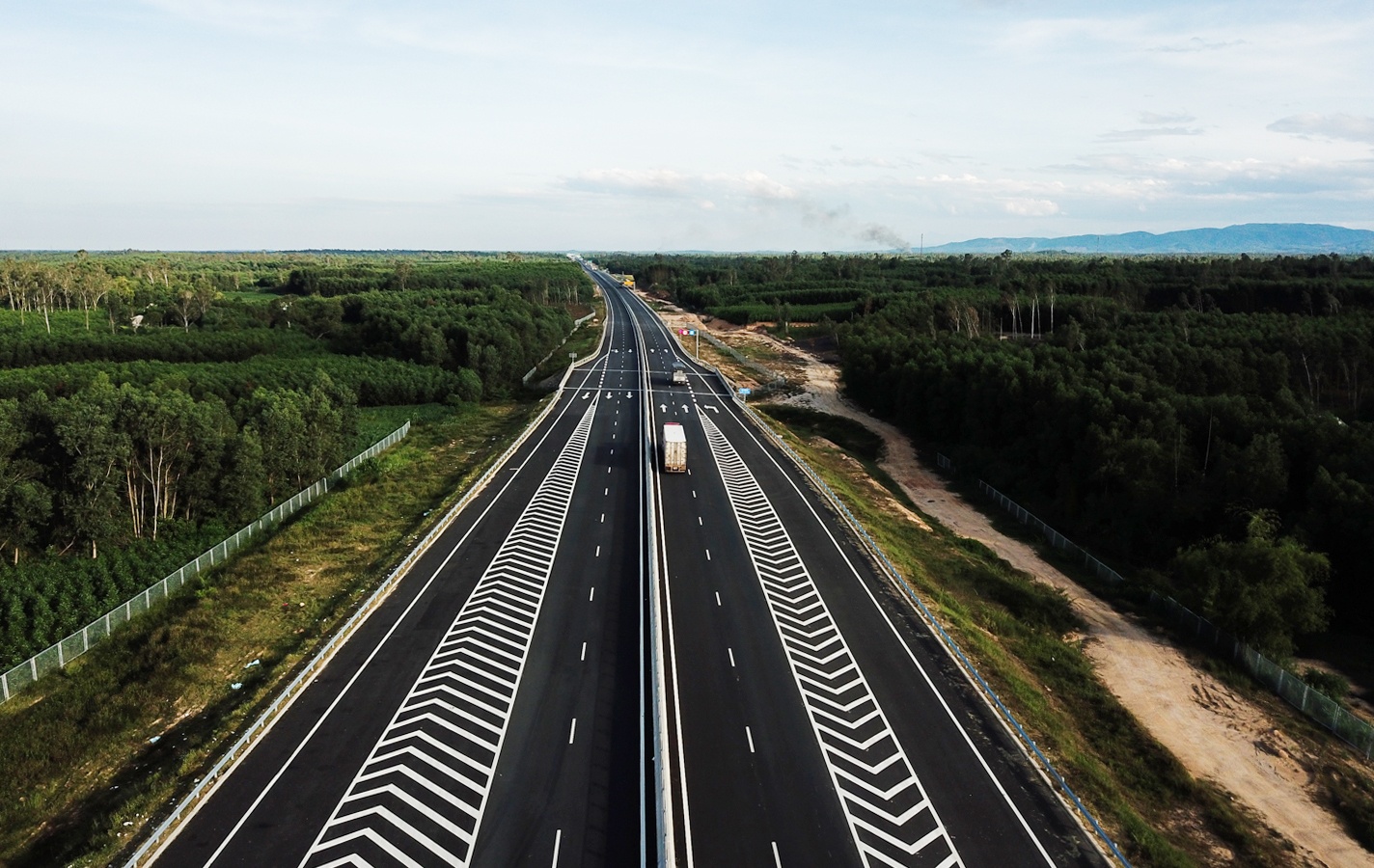 cao toc 34.500 ty bi nut,  tham dot anh 1