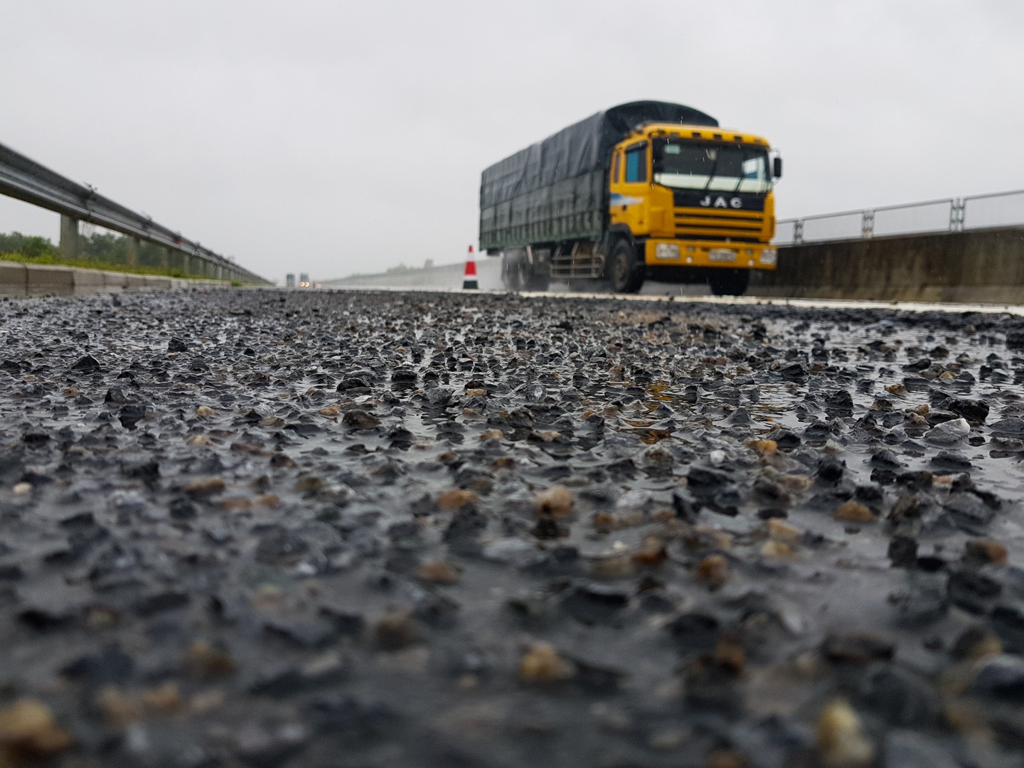 Cao toc 34.500 ty chi tiet o ga anh 2