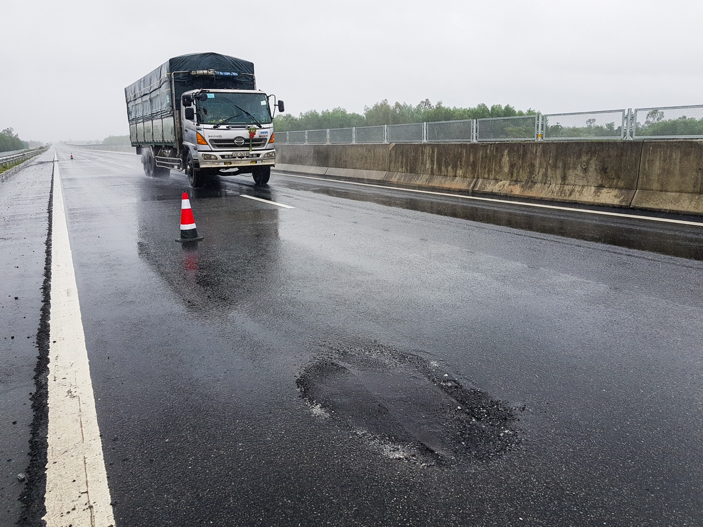 Cao toc 34.500 ty chi tiet o ga anh 8