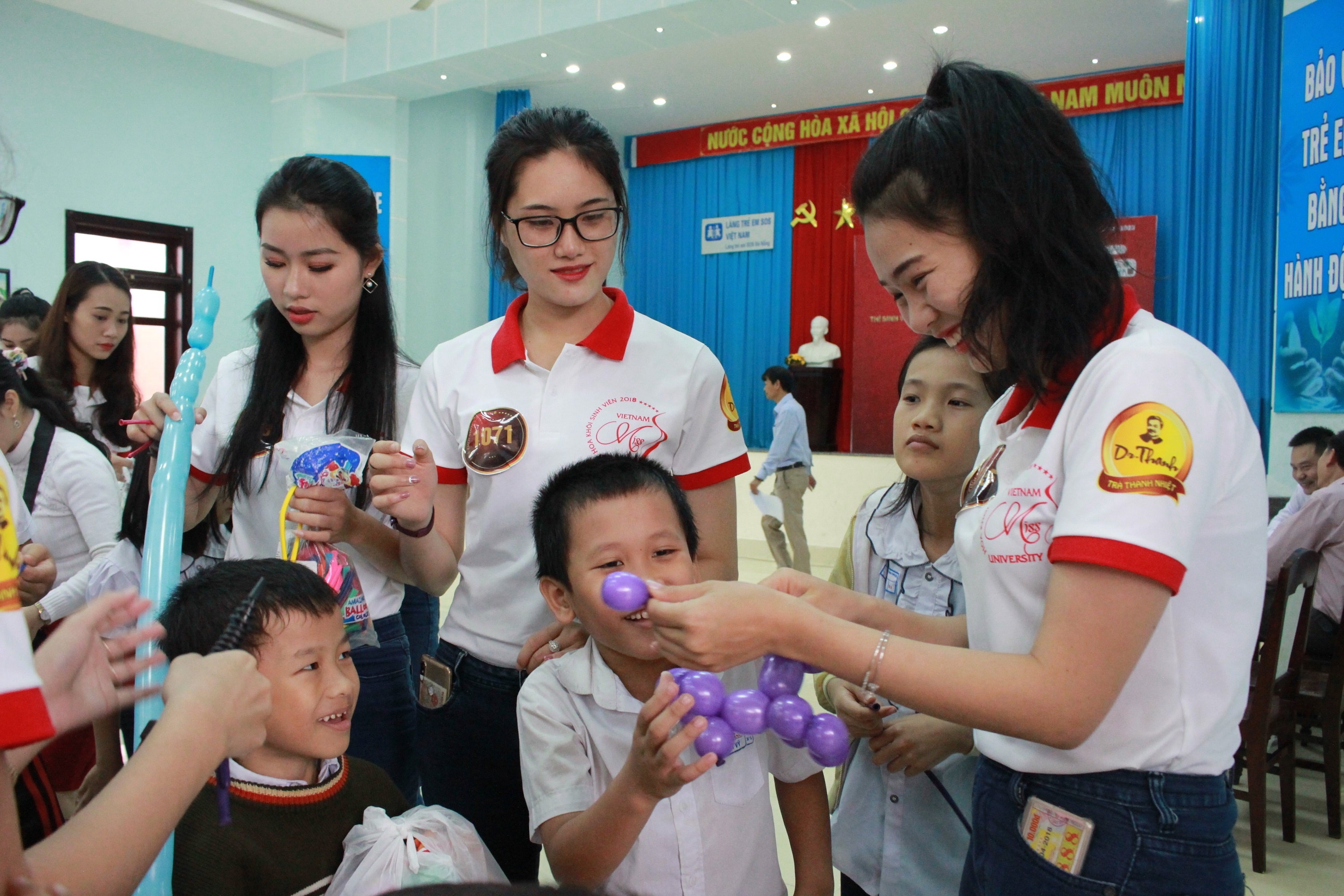 Hoa khoi sinh vien Viet Nam nhat rac o Da Nang anh 3