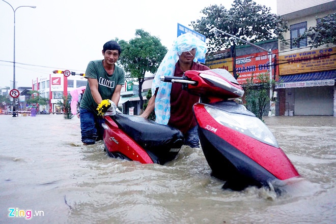 Vì sao Đà Nẵng ngập nước ảnh 2 Vi sao Da Nang ngap nuoc anh 2