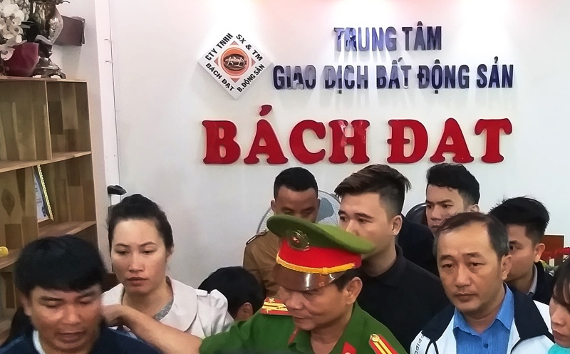 Dang giai phong mat bang, chu dau tu da phan lo ban nen trai luat hinh anh