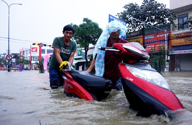 Da Nang du chi 3.300 ty xu ly nuoc thai va chong ngap lut hinh anh