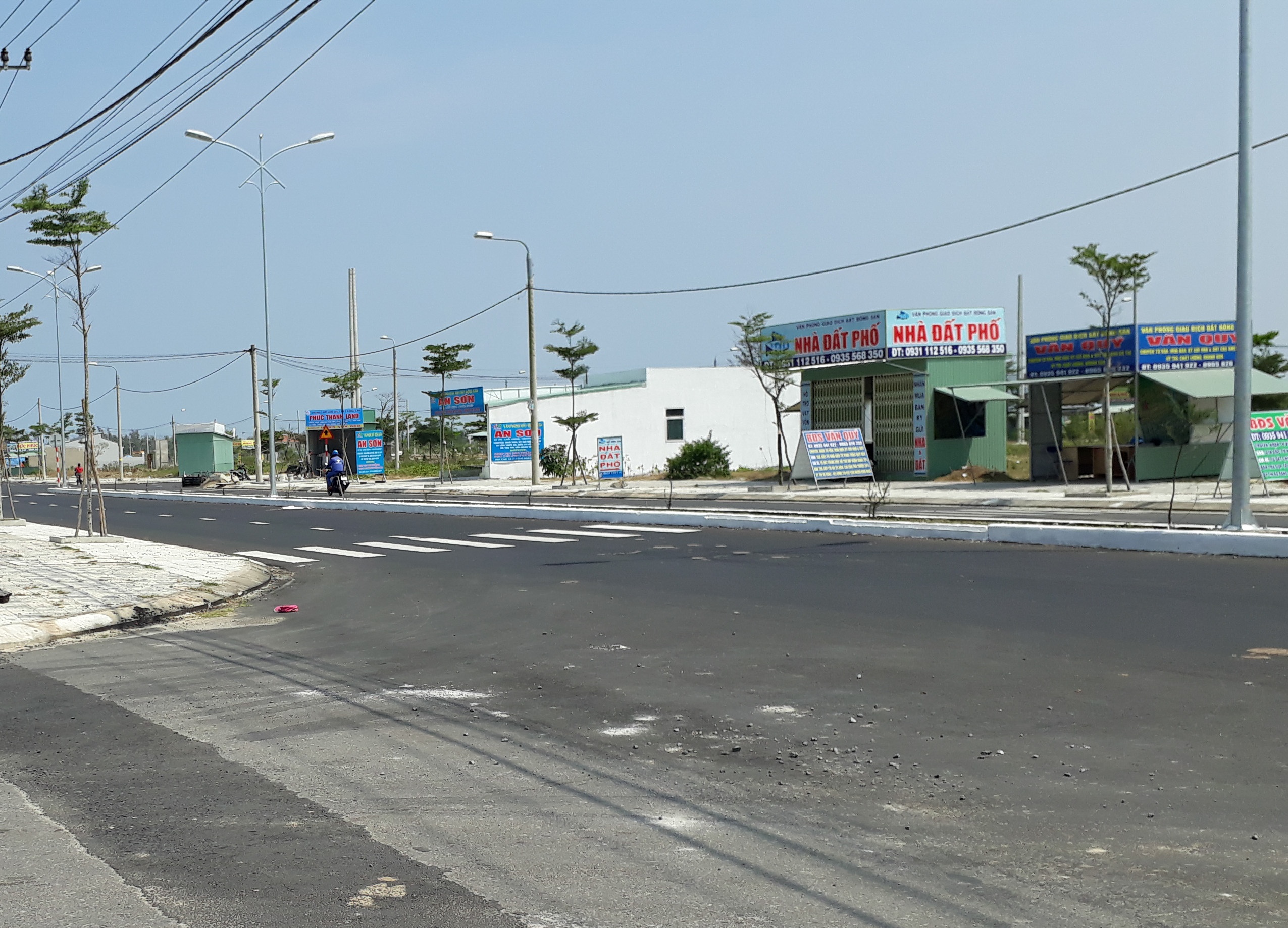 Quang Nam doi 105 ha dat lay 1,9 km duong co dung luat? hinh anh