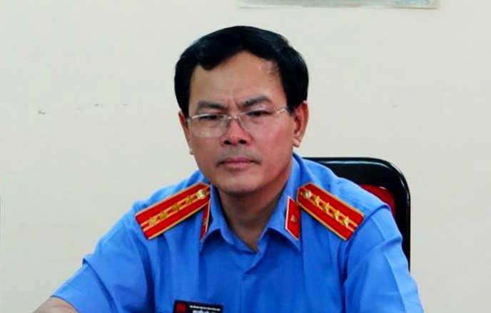 Vi sao ong Nguyen Huu Linh chua bi tam giam? hinh anh