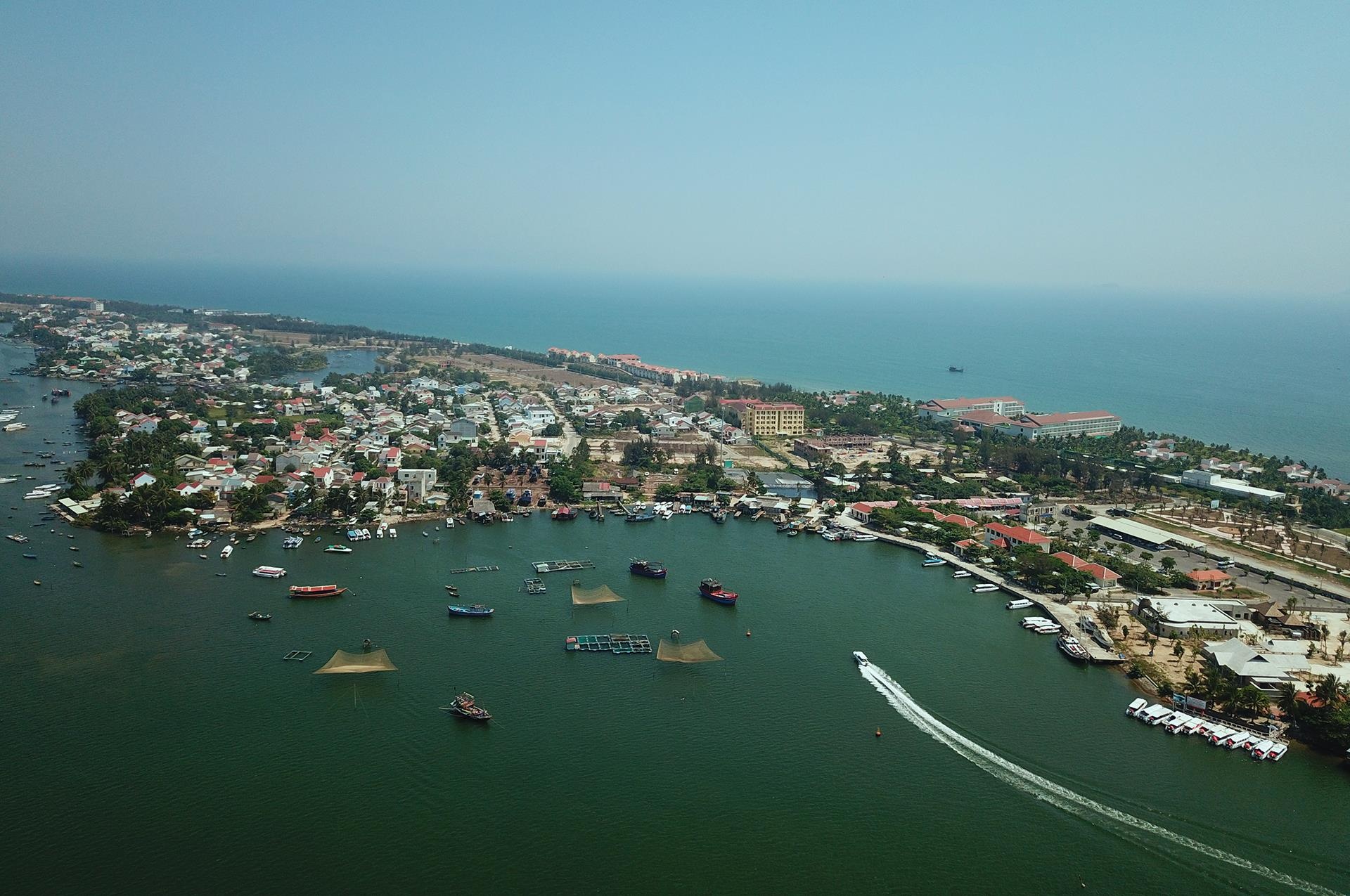 Con cat moi xuat hien ngoai khoi Cua Dai anh 1