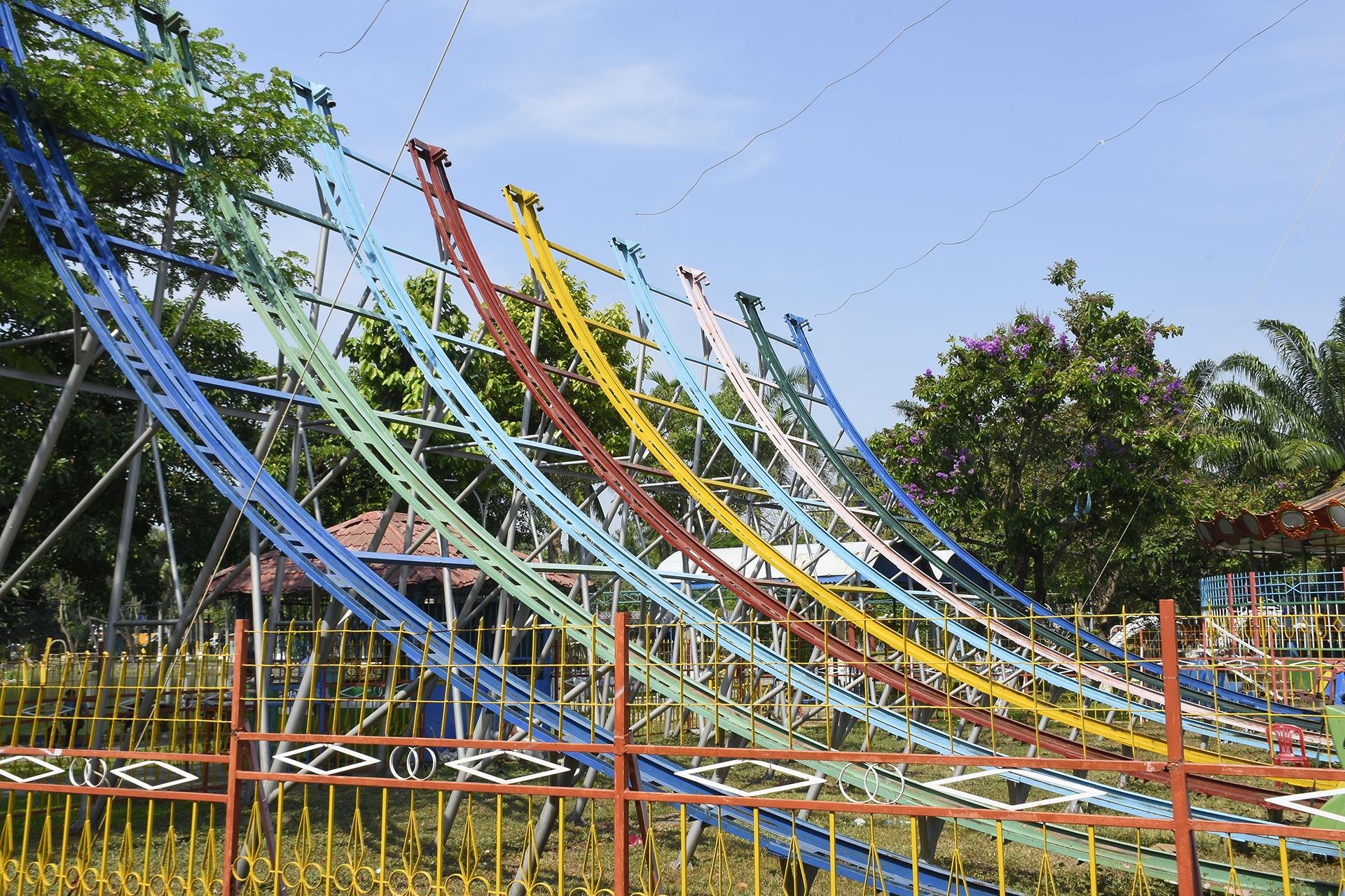 Nhech nhac o cong vien lon nhat Da Nang anh 3