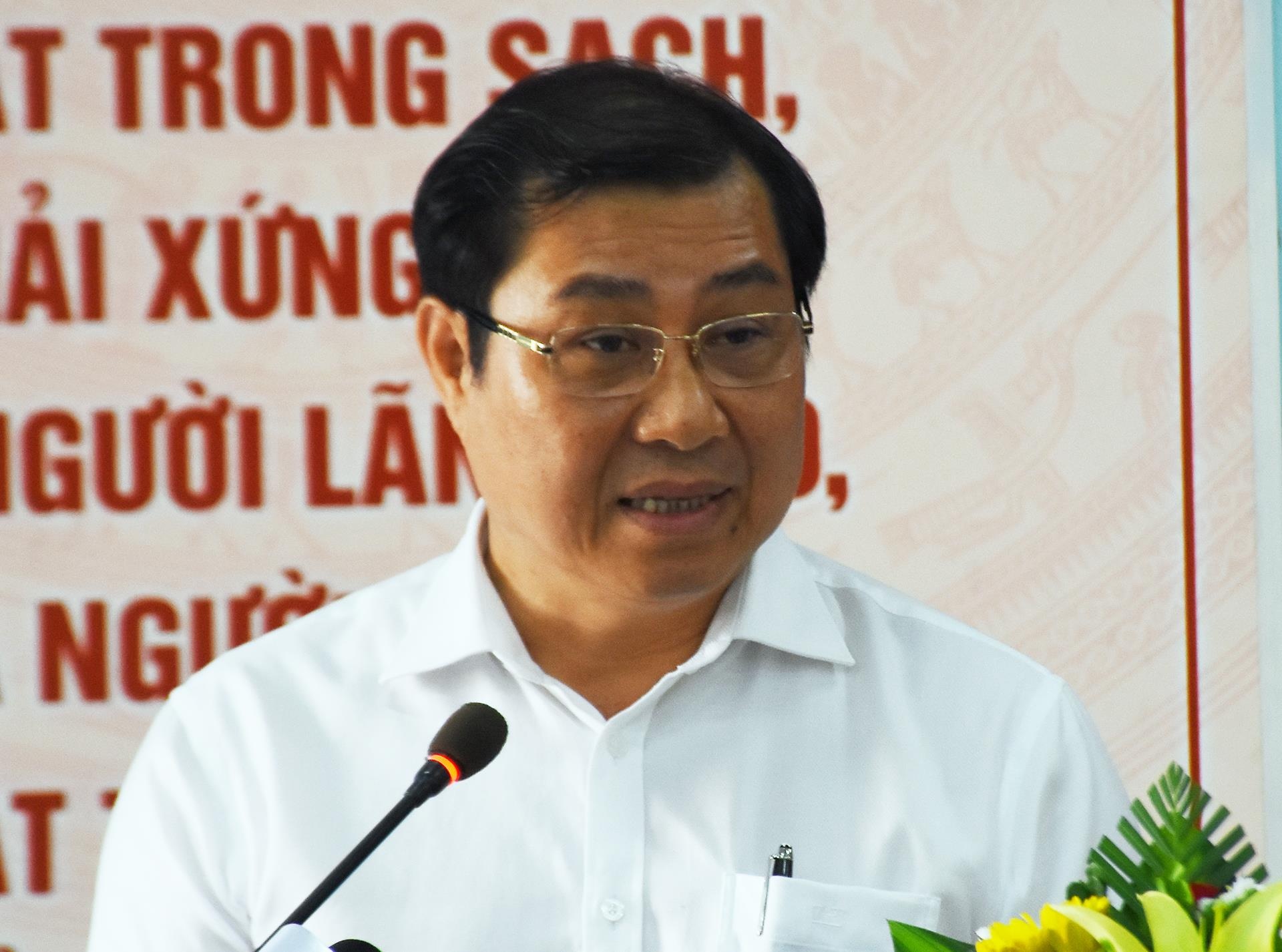 Tam bien Da Nang anh 1