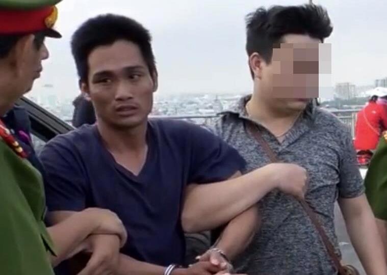 Vi sao nghi an cha giet con gai nem xac xuong song Han bi be tac? hinh anh