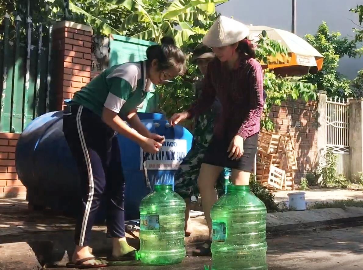 Mat nuoc 3 ngay lien tiep o Da Nang anh 2