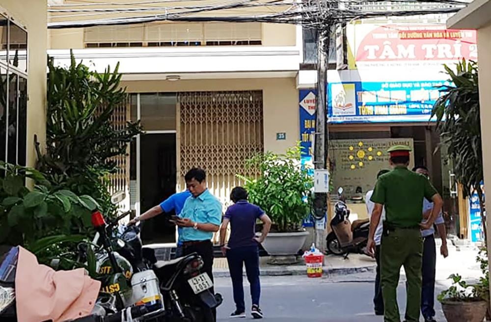 Khám xét nhà ông Trương Duy Nhất ảnh 2 Kham xet nha ong Truong Duy Nhat anh 2