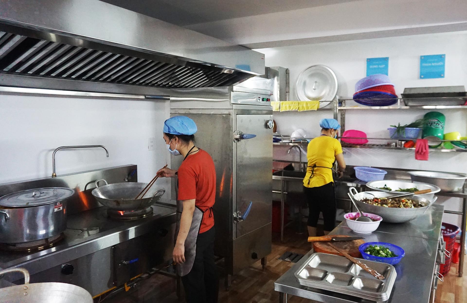 Quan com 2.000 dong o Da Nang anh 3