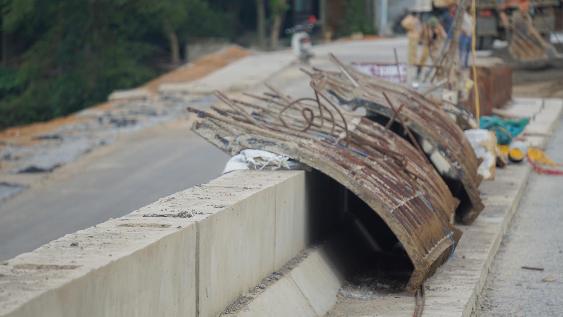 Cao toc La Son - Tuy Loan cham tien do anh 10