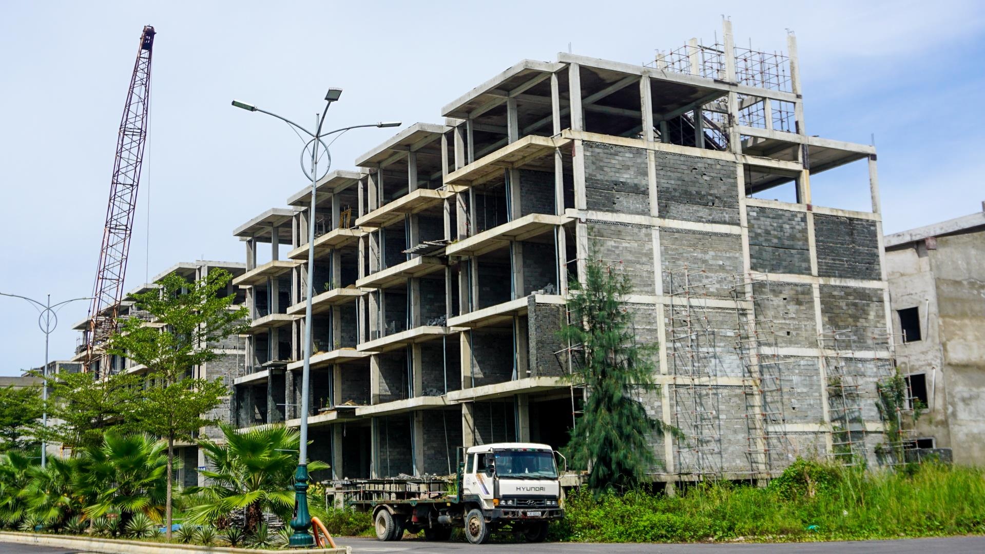 Hang tram biet thu o khu do thi Da Phuoc gio ra sao? hinh anh