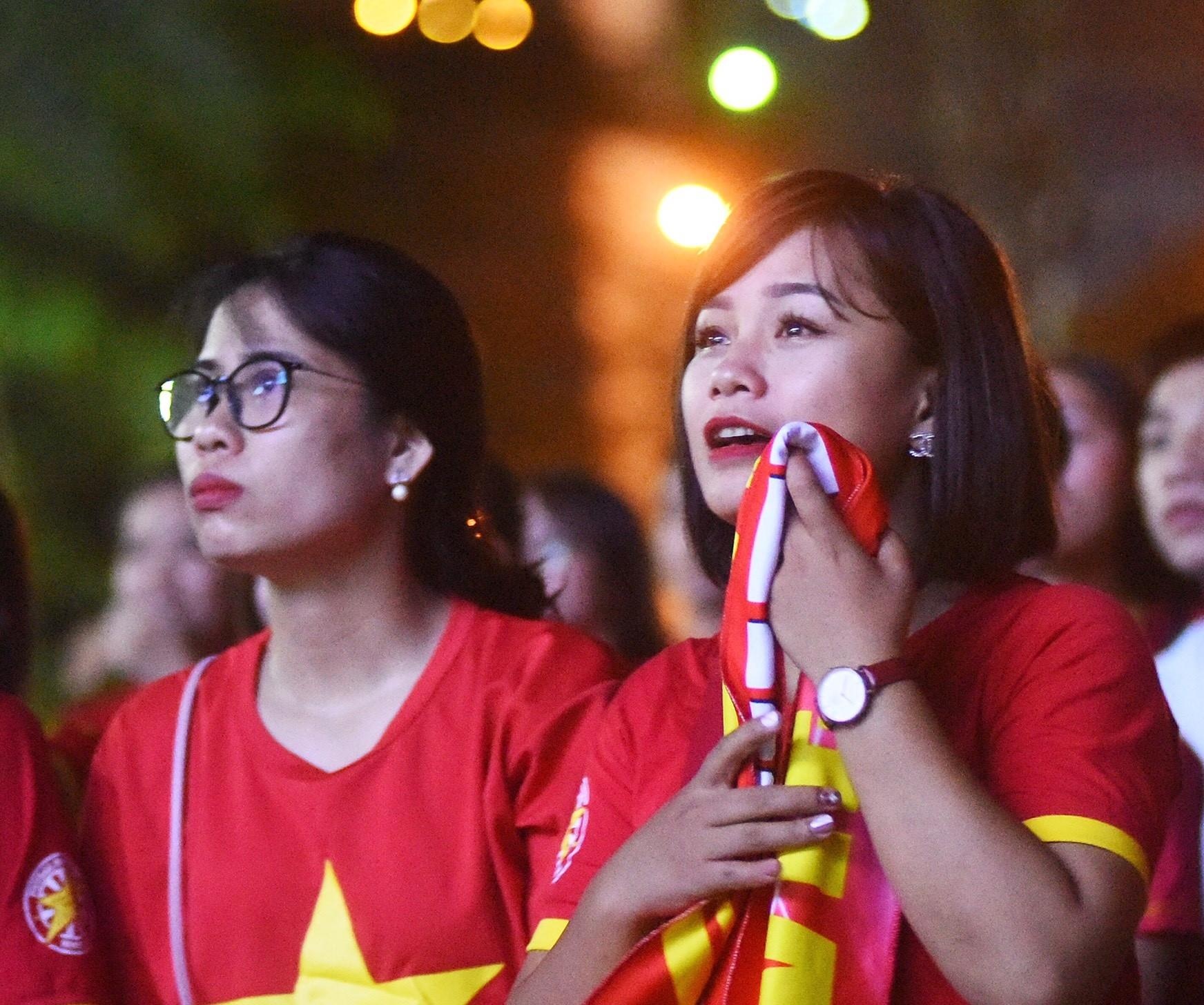 Co dong vien Viet 'tho phao' sau tran hoa 0 - 0 tren dat Thai hinh anh
