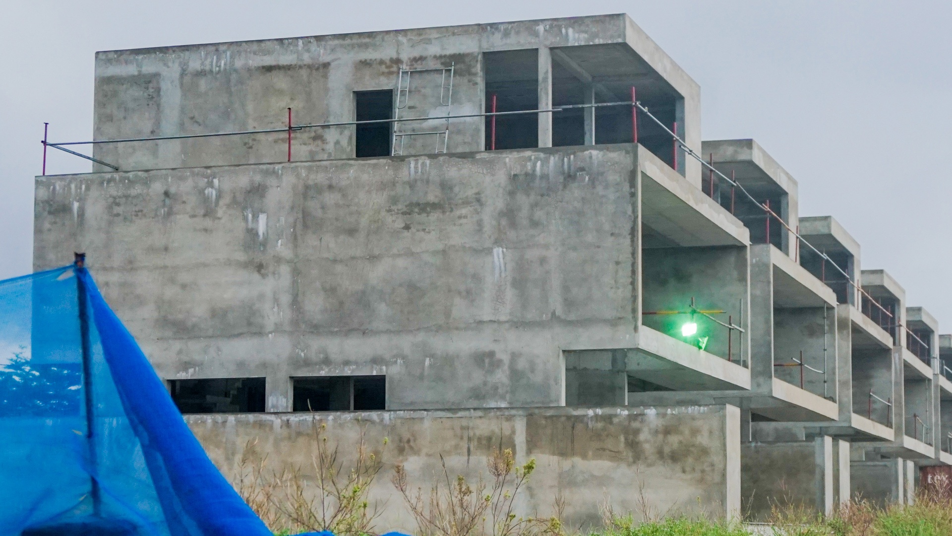 Cong ty Dat Xanh mien Trung xay 36 biet thu trai Luat anh 6