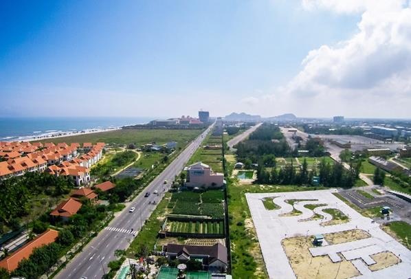 Lo ngai nguoi Trung Quoc 'lach luat' chi phoi dat ven bien Da Nang hinh anh