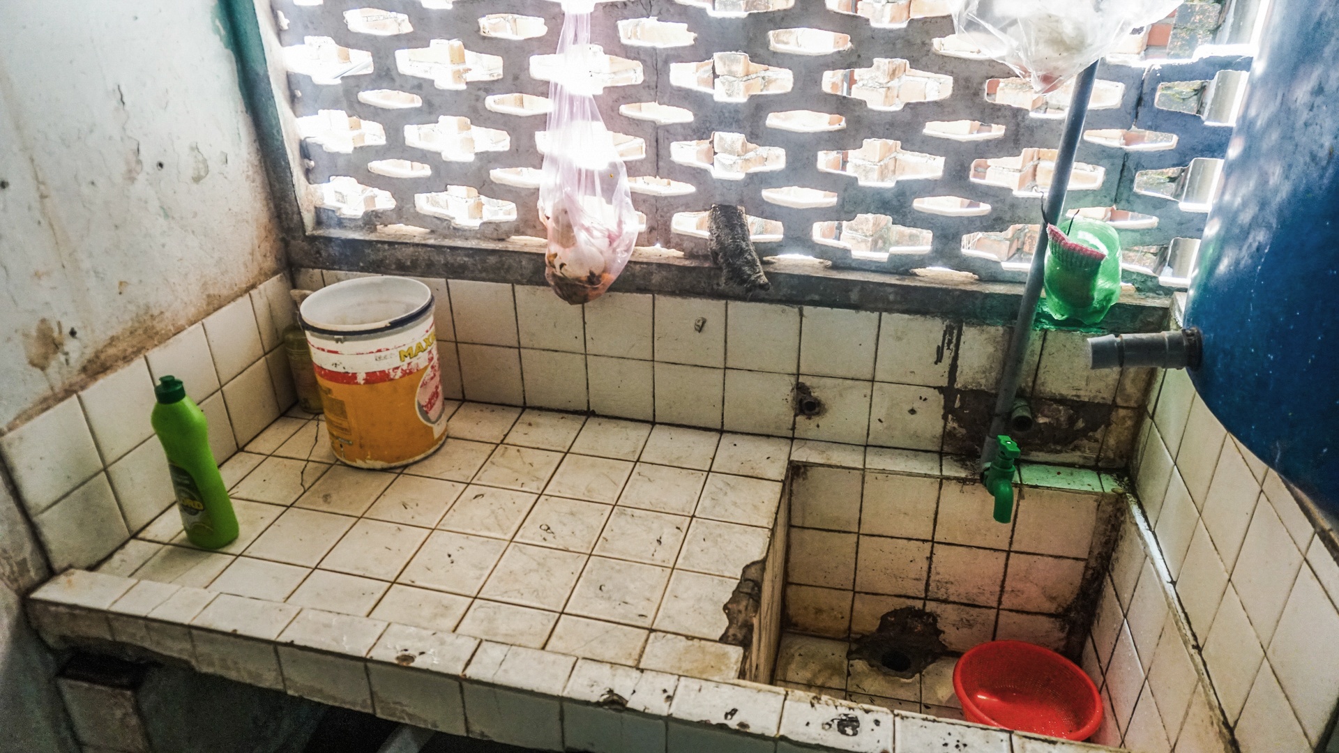 Can canh khu chung cu o Da Nang xuong cap anh 13