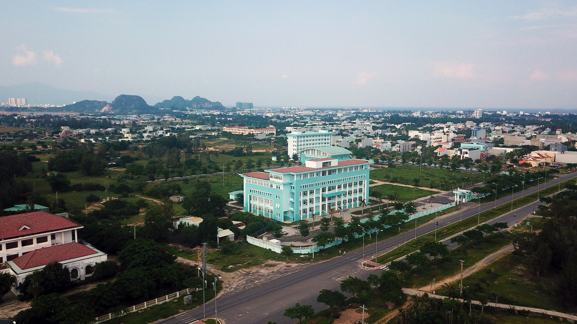 Du an treo lang dai hoc Da Nang anh 1