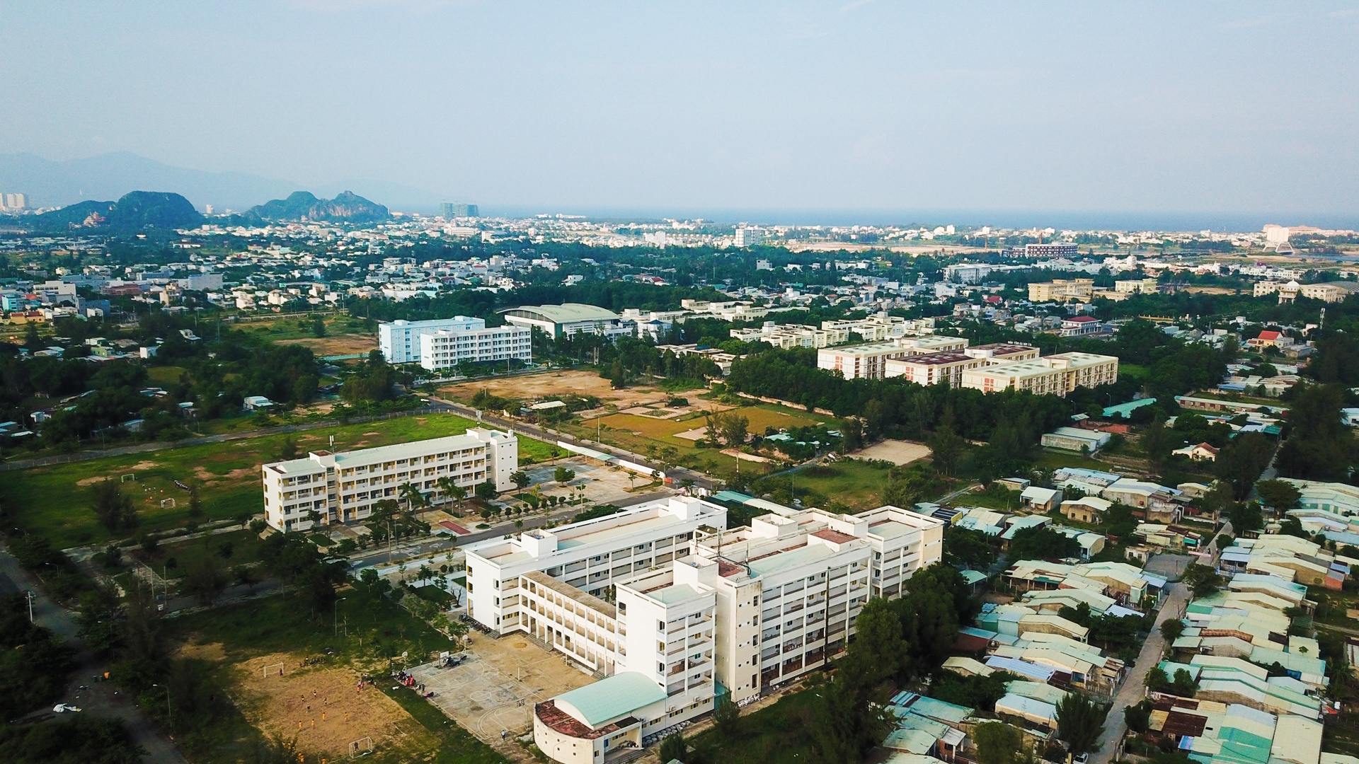 Du an treo lang dai hoc Da Nang anh 2