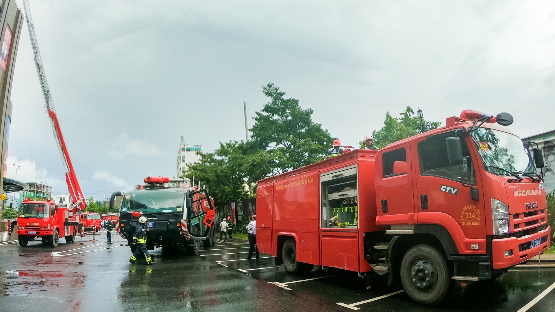 Bo Cong an dien tap chua chay tai Da Nang anh 3