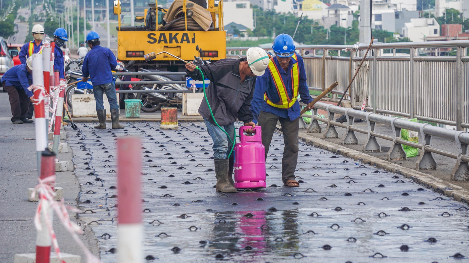 Da Nang sua chua cau Thuan Phuoc anh 5