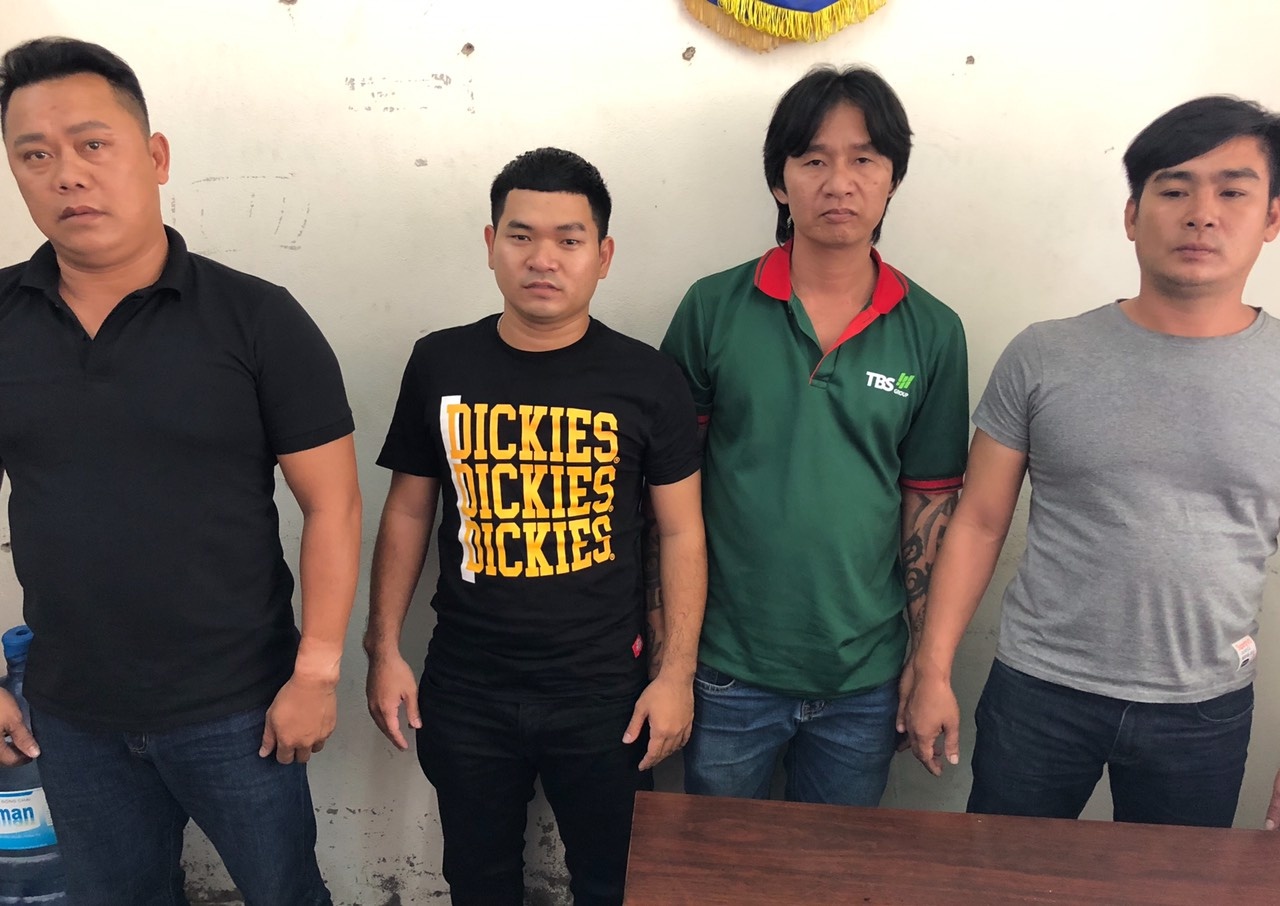 Giáo hồ đại náo quán nhậu ở Đà Nẵng ảnh 1 Giao ho dai nao quan nhau o Da Nang anh 1