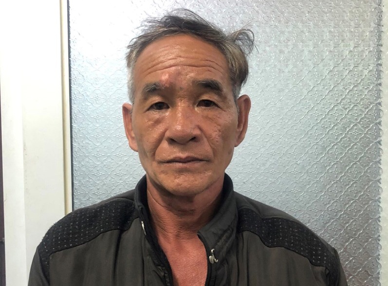 Bat ga dam o be gai 9 tuoi hinh anh