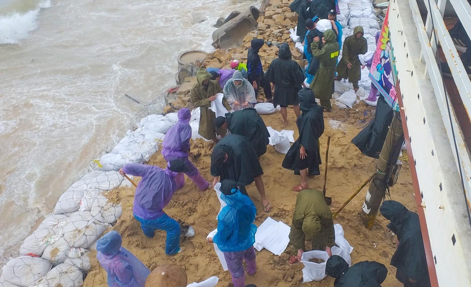 Dap ke, chang nha cua truoc khi bao so 6 do bo hinh anh