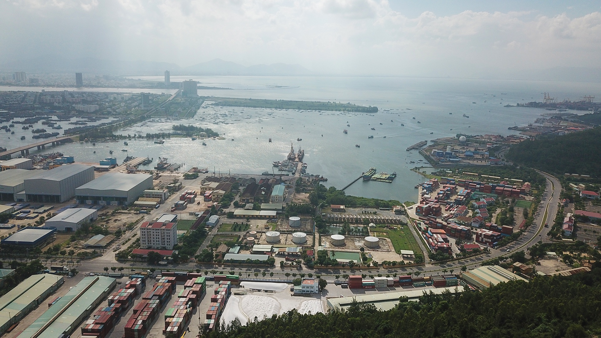 Đà Nẵng chìm trong sương mù ảnh 10 Da Nang chim trong suong mu anh 10