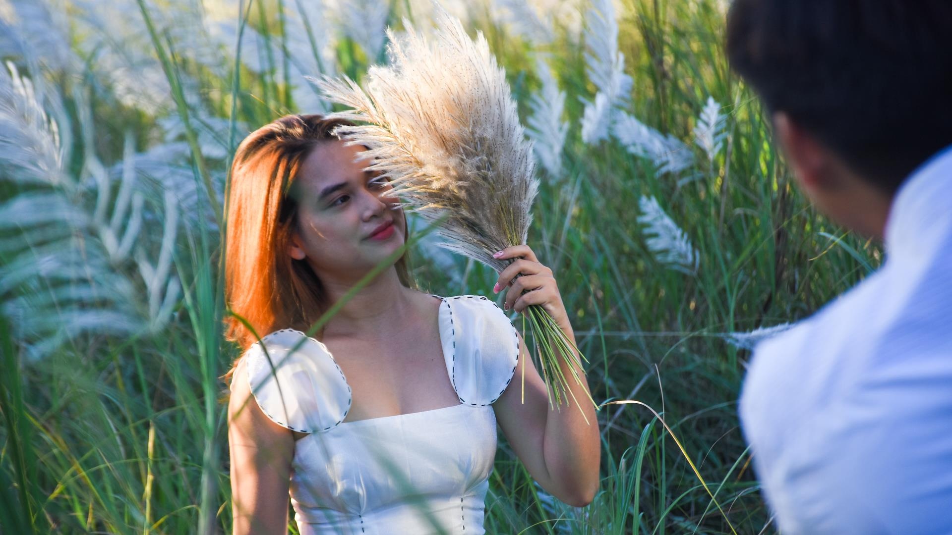 Dong co lau duoi chan nui Son Tra hut gioi tre hinh anh