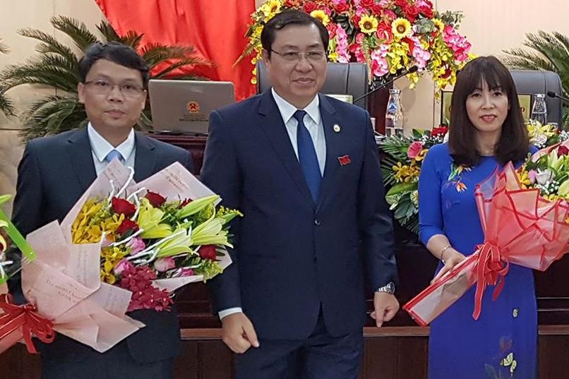 Da Nang mien nhiem 2 uy vien UBND TP hinh anh