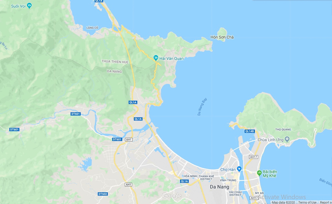 Tau SE3 bi trat banh o deo Hai Van anh 3