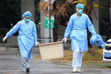 Bac tin du khach nhiem virus corona nhap canh o Da Nang, Khanh Hoa hinh anh