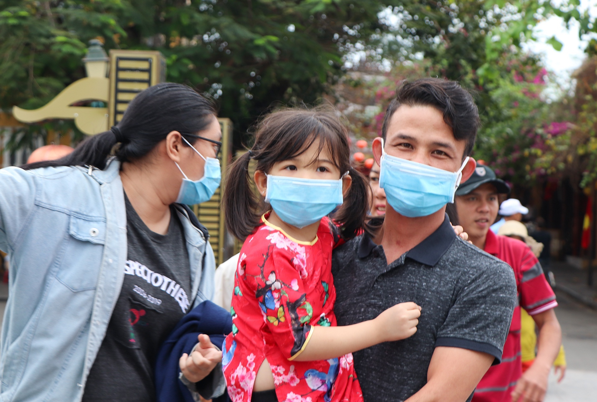 Da Nang dung don khach du lich tu vung co dich do virus corona hinh anh