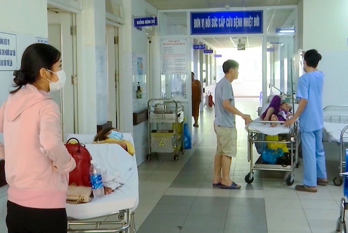 Da Nang cach ly them 9 truong hop nghi nhiem virus corona hinh anh