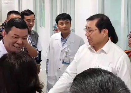 Chu tich Da Nang thi sat co so se trung dung lam benh vien da chien hinh anh