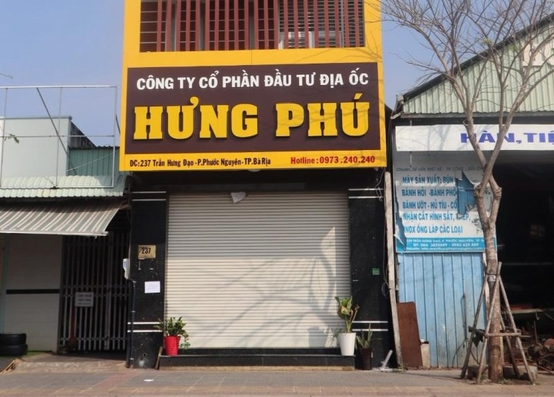 Giam doc 've' du an tren giay o TP Ba Ria bi bat hinh anh