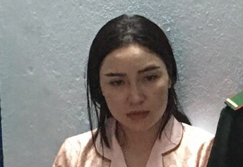 Bat qua tang co gai 9X buon ma tuy hinh anh