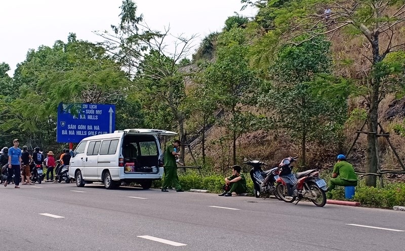 Phat hien nam gioi da chet kho trong rung o Da Nang anh 1