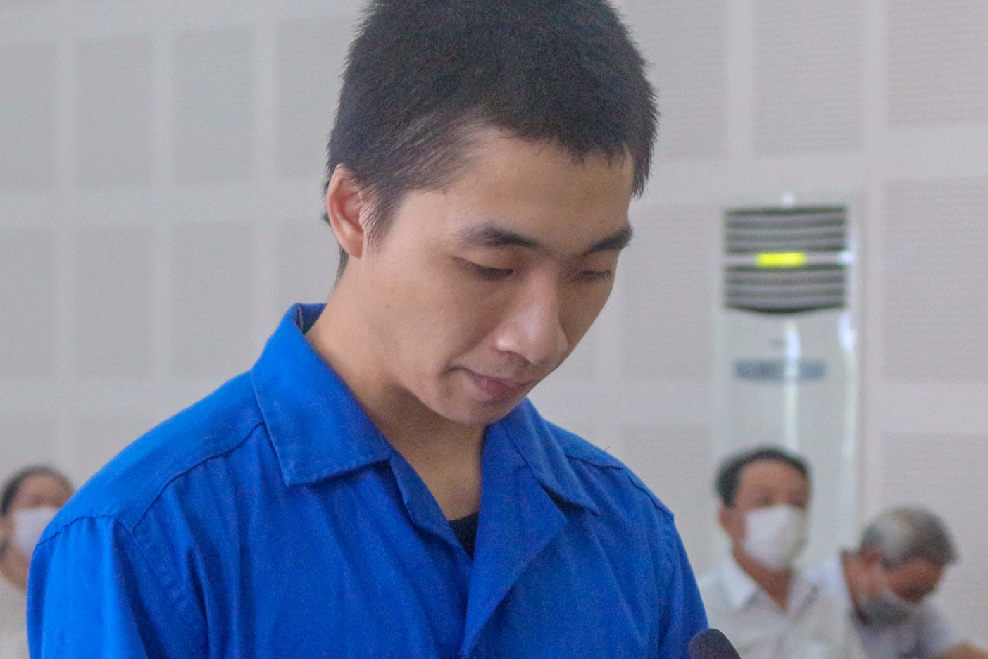 Linh 20 nam tu vi giet vo sap cuoi hinh anh