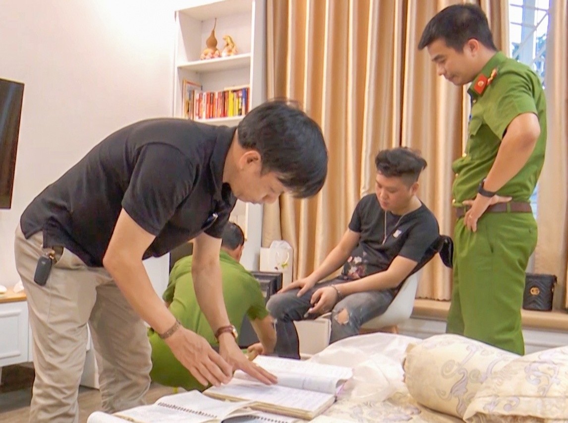 Loi khai trum duong day ca do 32 trieu USD hinh anh