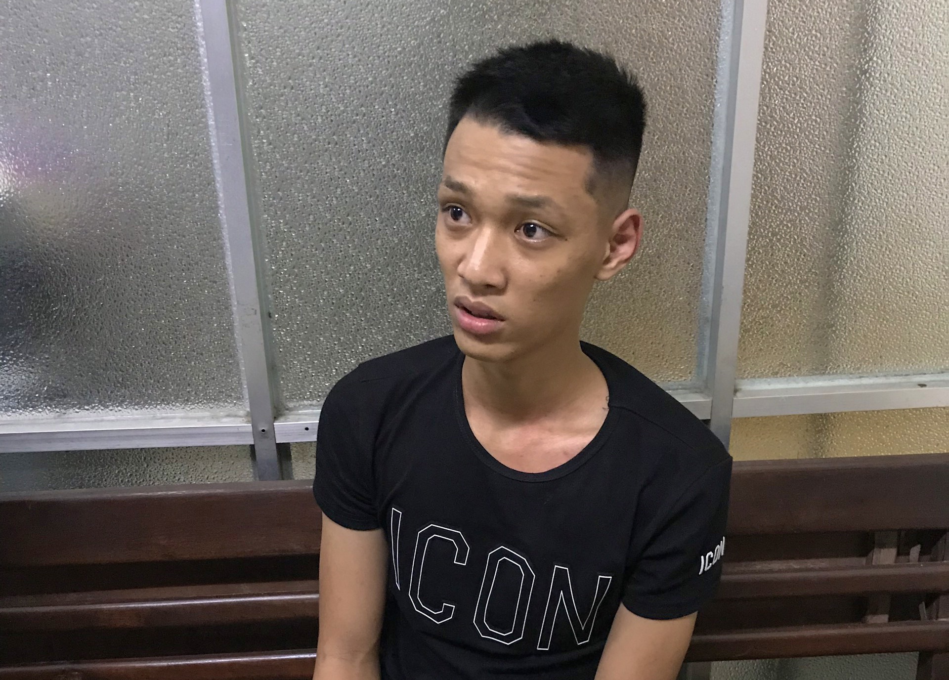 Nhóm thanh niên ở Đà Nẵng mang hung khí đi hổn chiến ảnh 1 Nhom thanh nien o Da Nang mang hung khi di hon chien anh 1