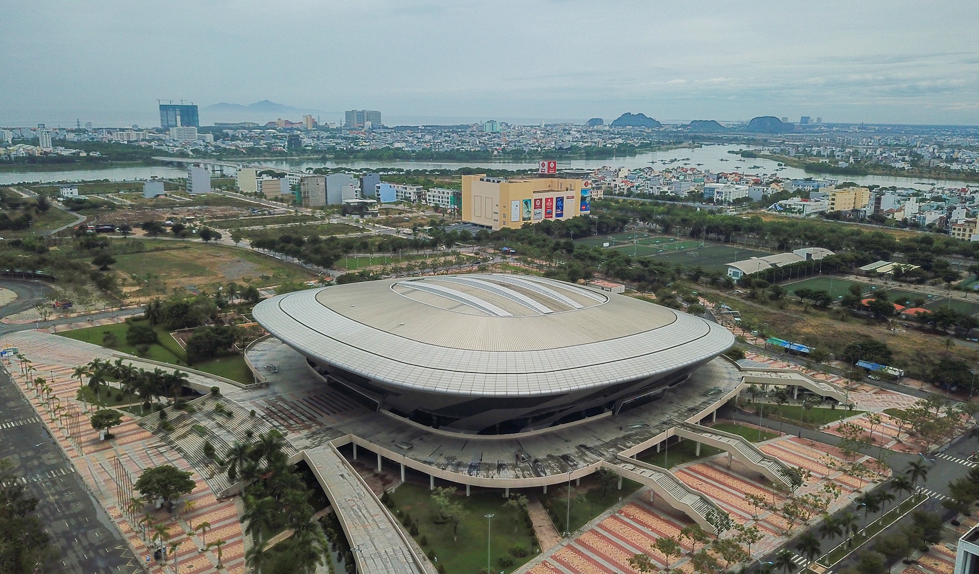 Da Nang thanh lap benh vien da chien anh 1